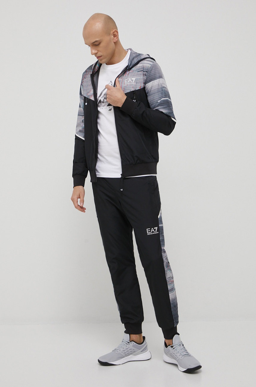 EA7 Emporio Armani compleu barbati, culoarea negru EA7 Emporio Armani compleu barbati, culoarea negru answear.ro