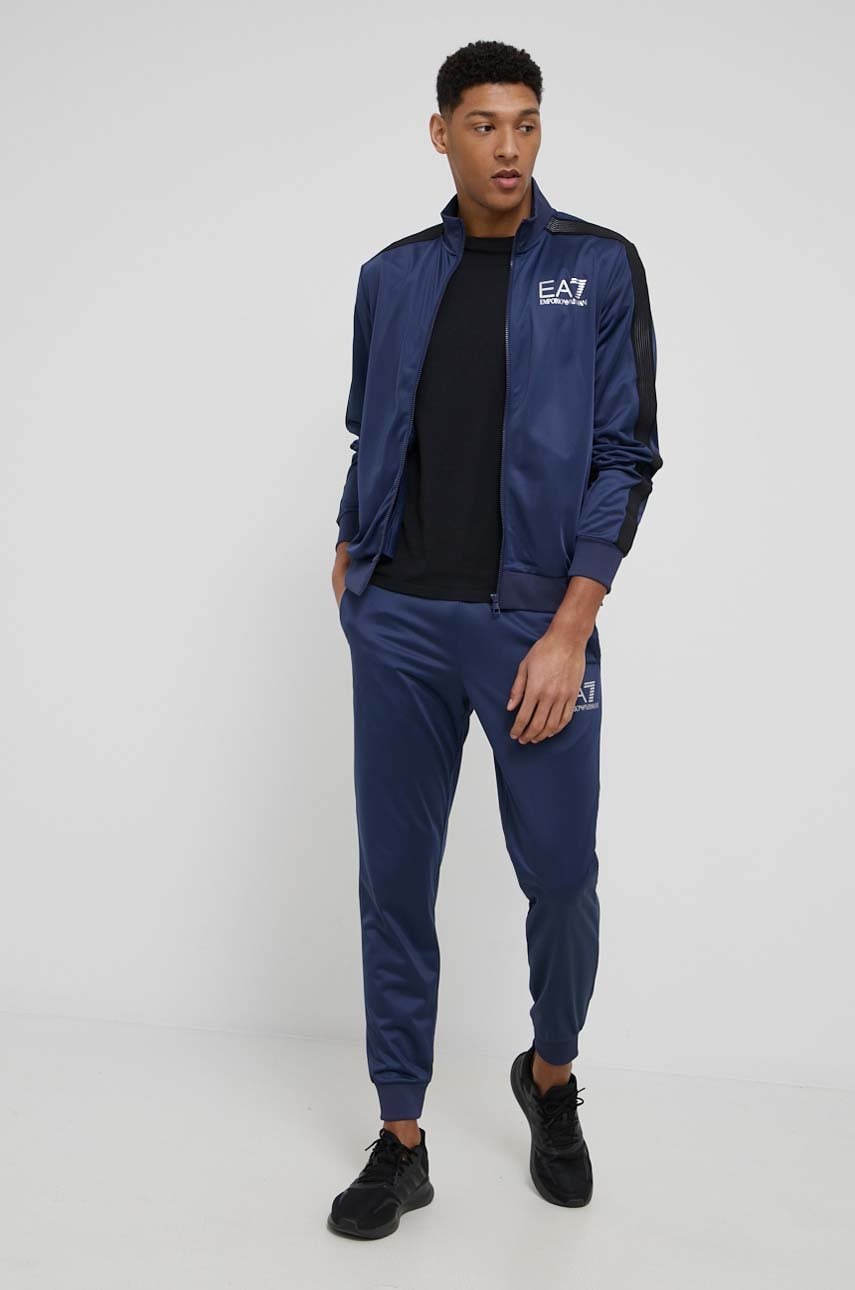 Ea7 emporio armani trening barbati, culoarea albastru marin