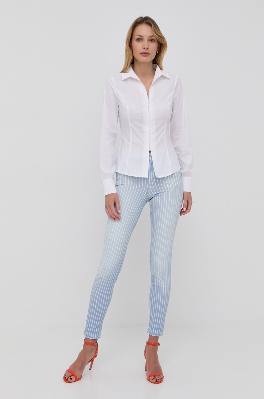 

Рубашка Guess женская цвет белый slim классический воротник