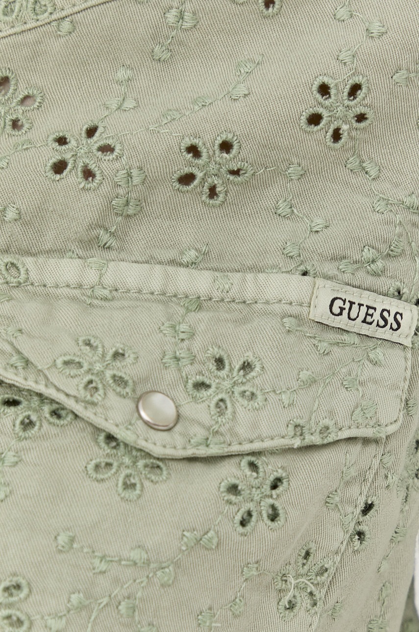 

Рубашка Guess женская цвет зелёный regular классический воротник