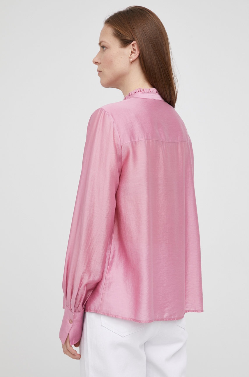 

Рубашка United Colors of Benetton женская цвет розовый regular со стойкой
