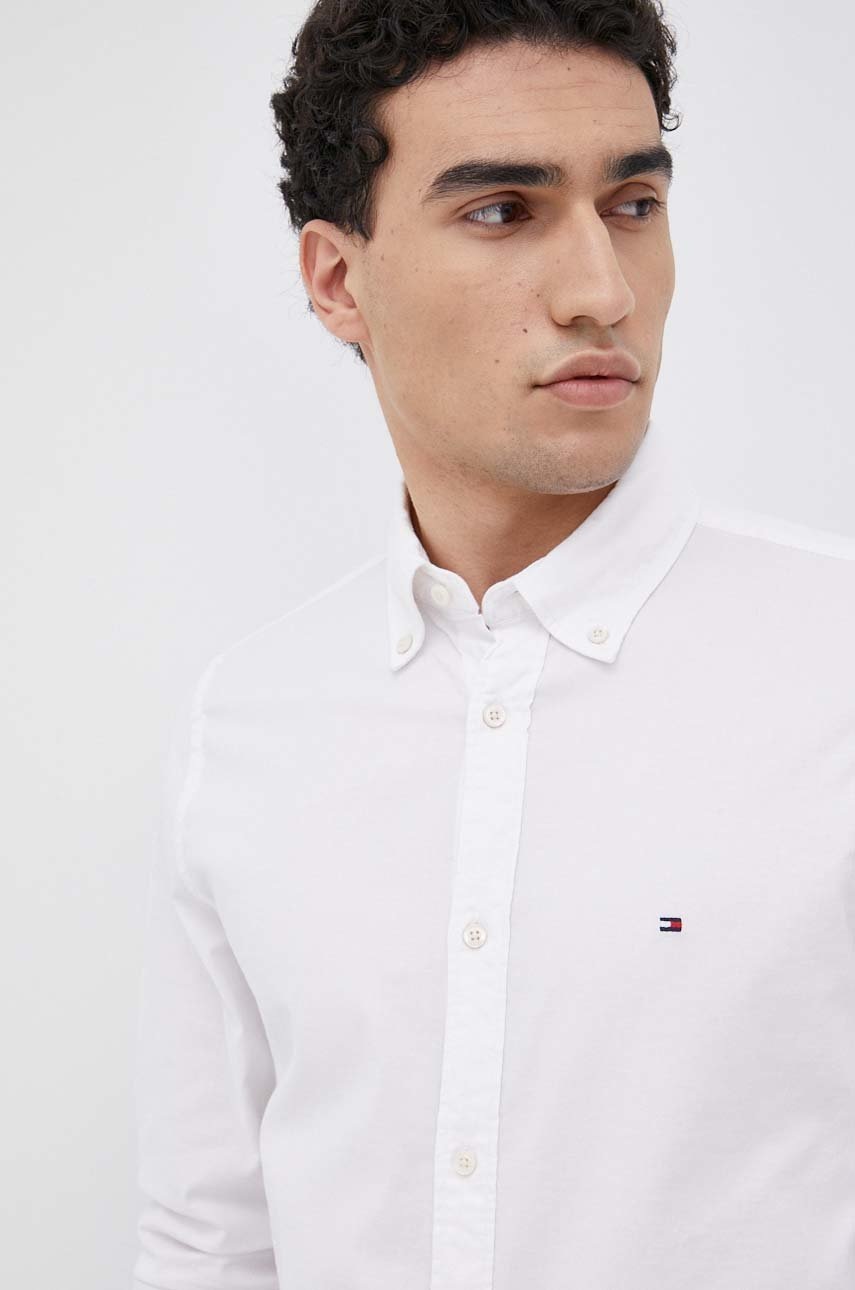 

Риза Tommy Hilfiger 1985 мъжка в бяло с кройка по тялото с яка с копче, Бял