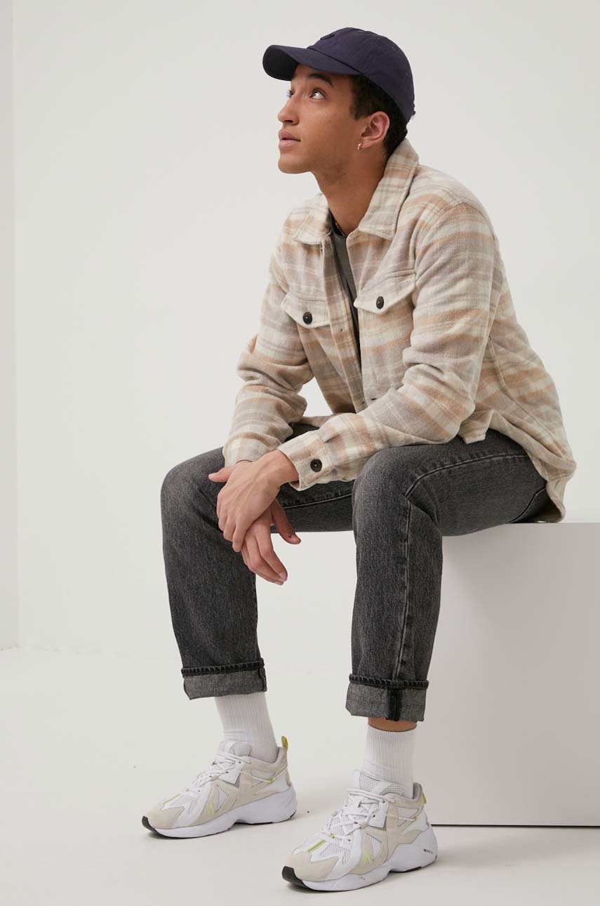 

Рубашка Jack & Jones мужская цвет бежевый relaxed классический воротник