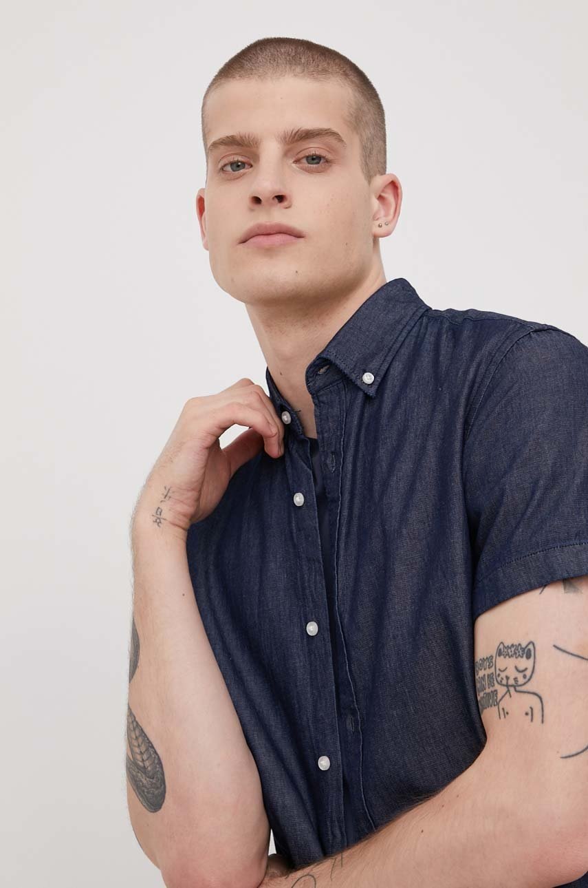 

Памучна риза Produkt by Jack & Jones мъжка в тъмносиньо със стандартна кройка с яка с копче, Тъмносин