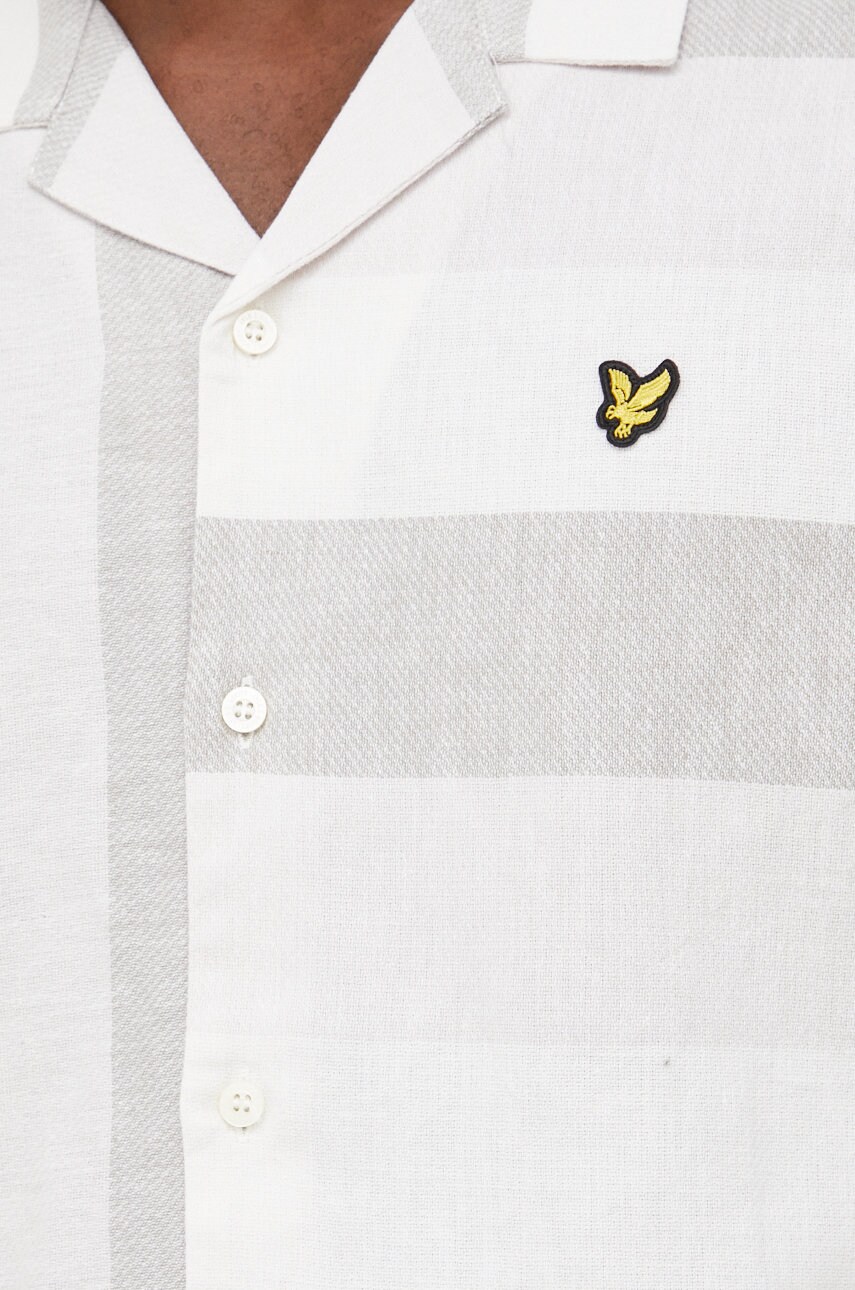 

Льняная рубашка Lyle & Scott мужская цвет зелёный regular