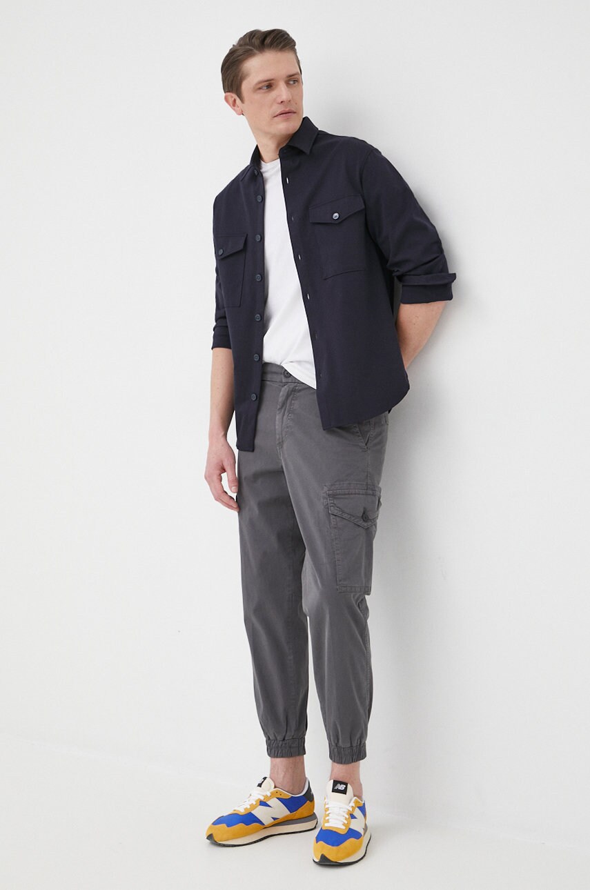 Boss camasa barbati, culoarea albastru marin, cu guler clasic, relaxed