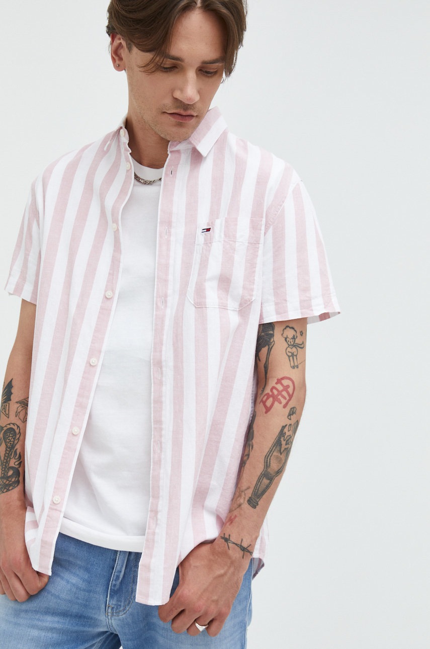 

Сорочка з домішкою льону Tommy Jeans чоловіча колір рожевий regular класичний комір