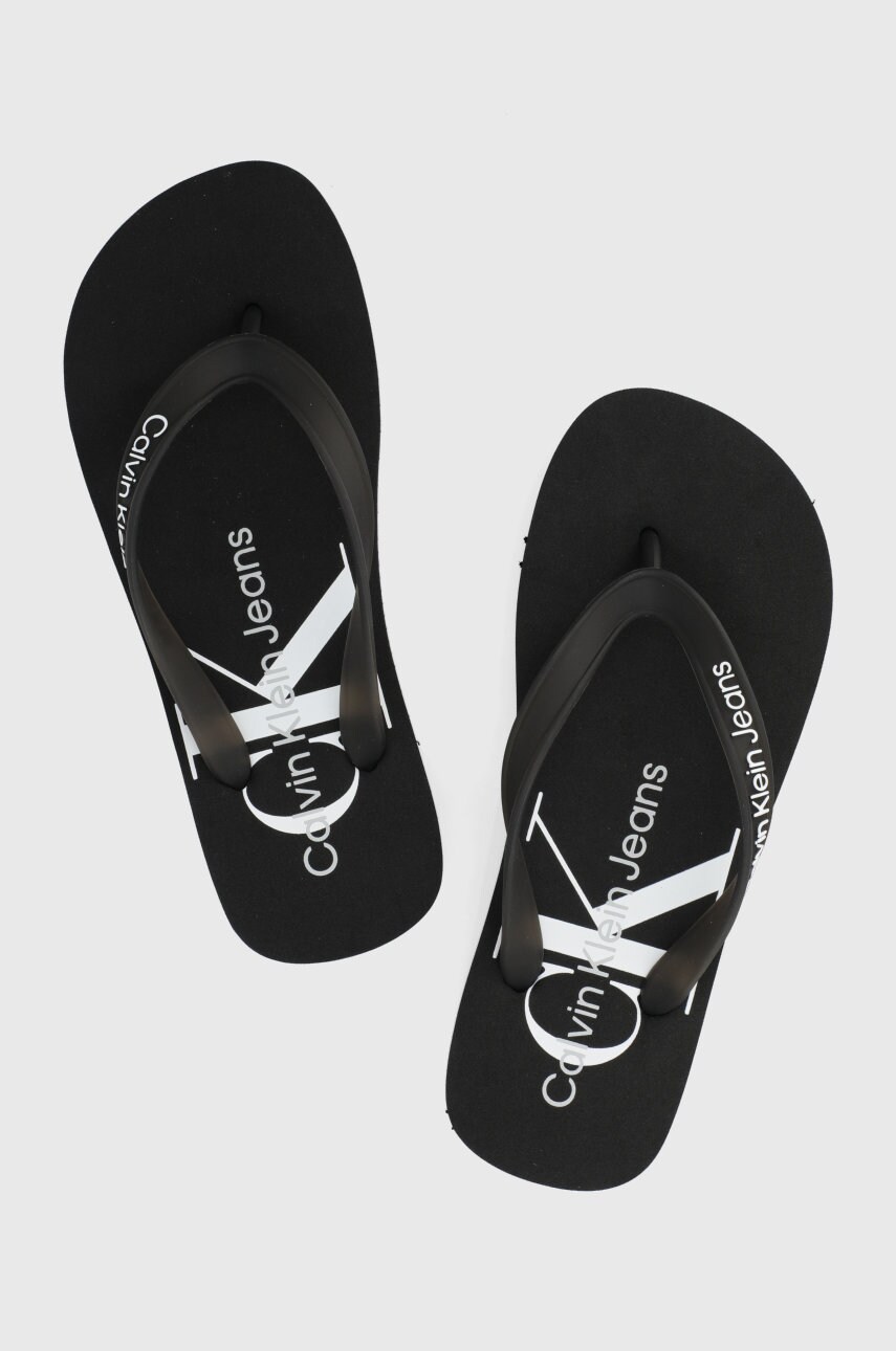 

Джапанки Calvin Klein Jeans дамско в черно с равна подметка, Черен