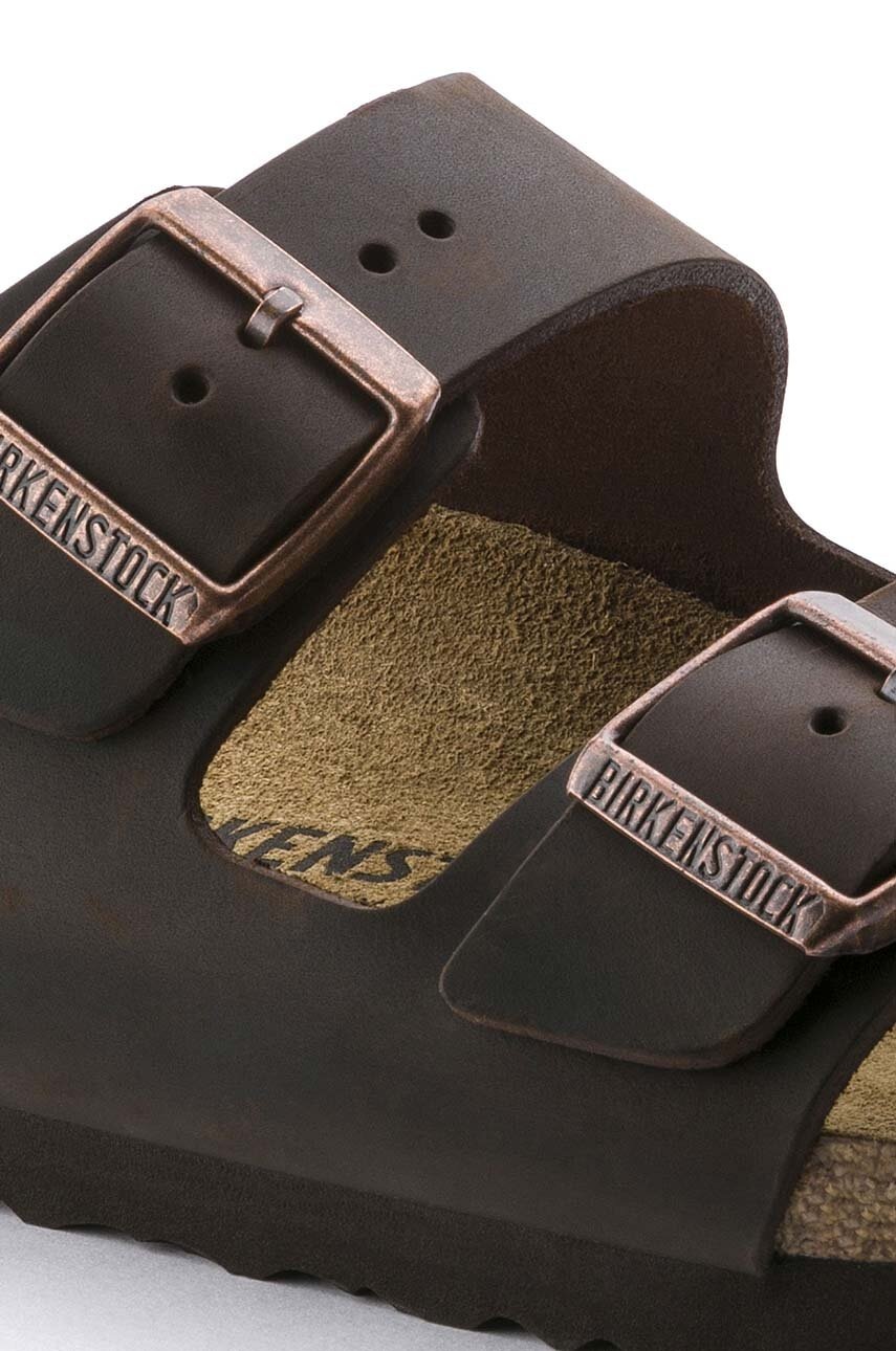 Δερμάτινες παντόφλες Birkenstock Arizona γυναικείες, χρώμα: καφέ, 52533 φωτογραφία