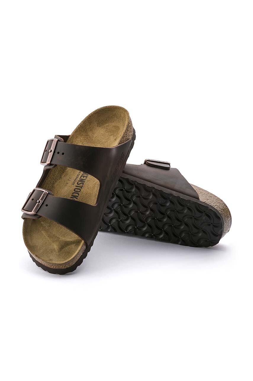 Δερμάτινες παντόφλες Birkenstock Arizona γυναικείες, χρώμα: καφέ, 52533 φωτογραφία