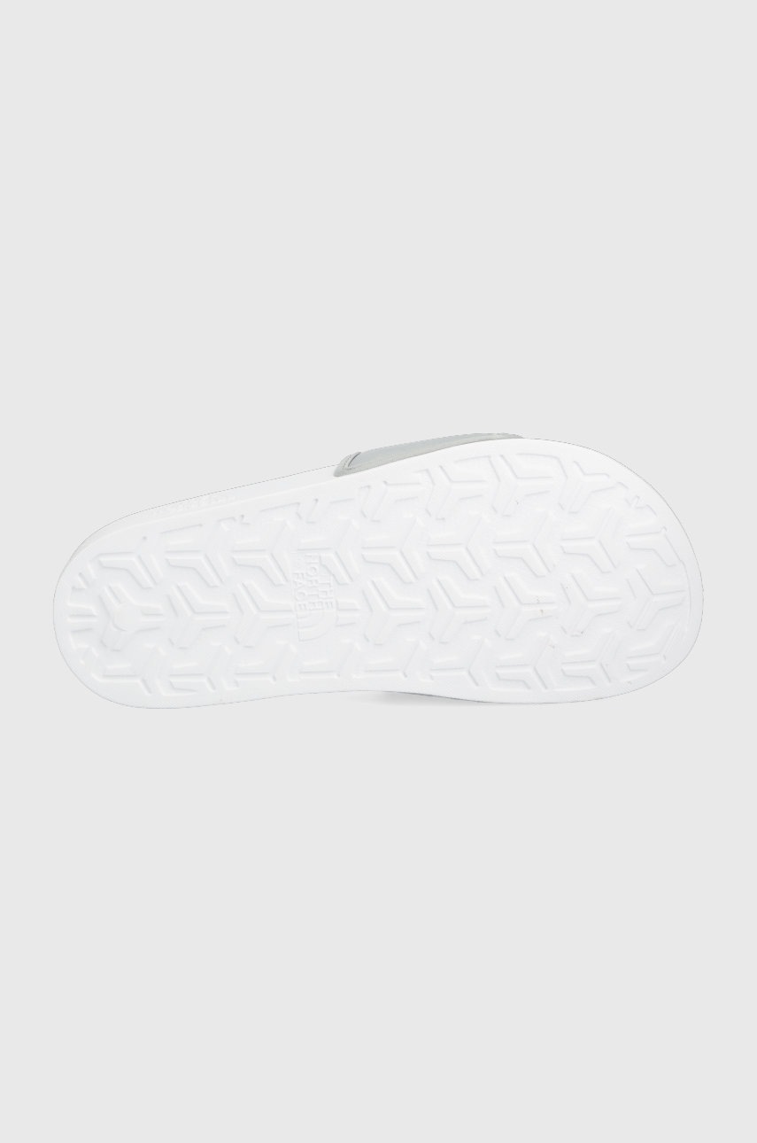 Παντόφλες The North Face χρώμα: ασημί φωτογραφία