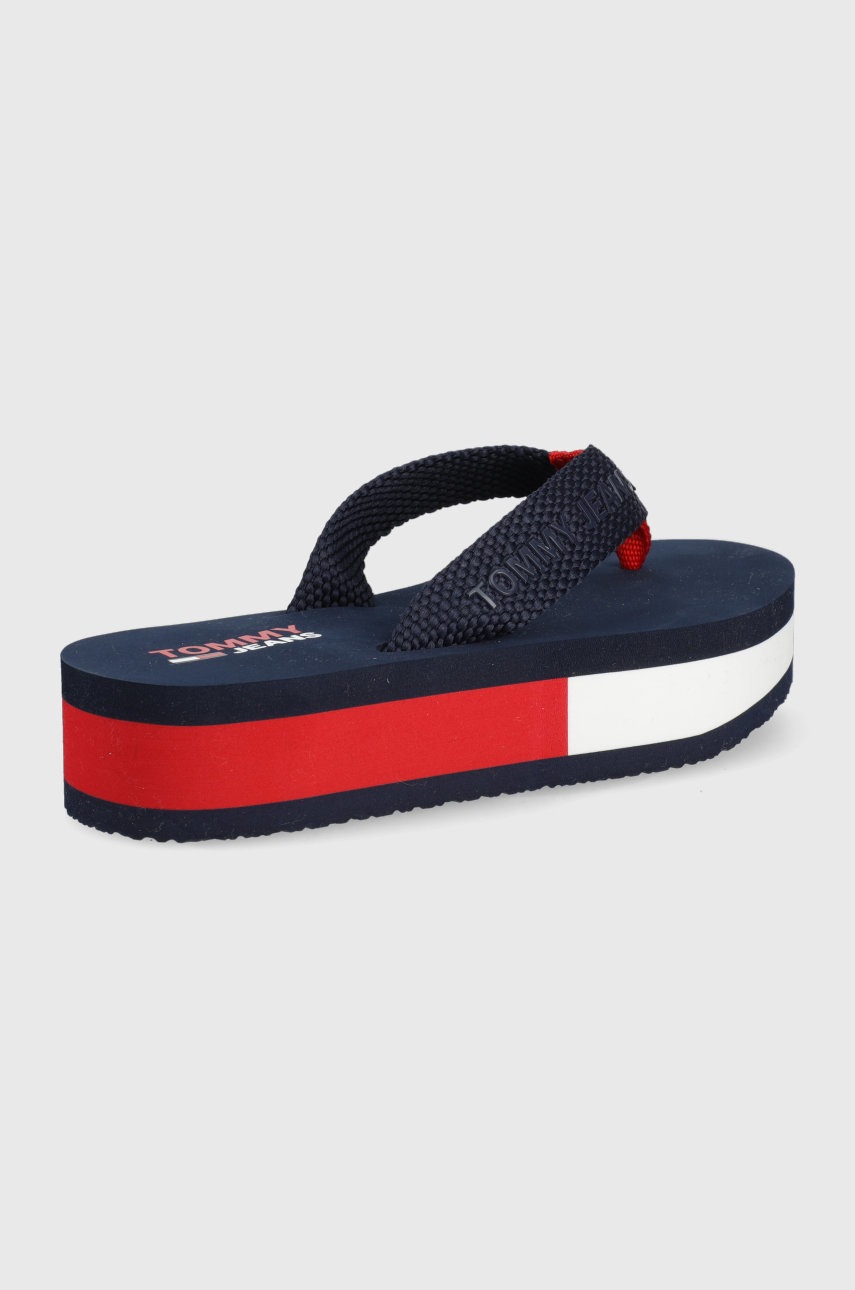

В'єтнамки Tommy Jeans жіночі колір синій на платформі