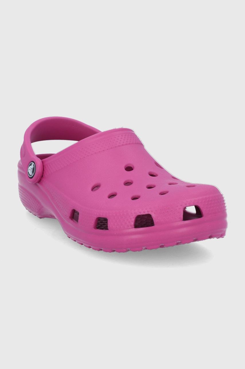 

Шльопанці Crocs Classic жіночі колір фіолетовий 10001