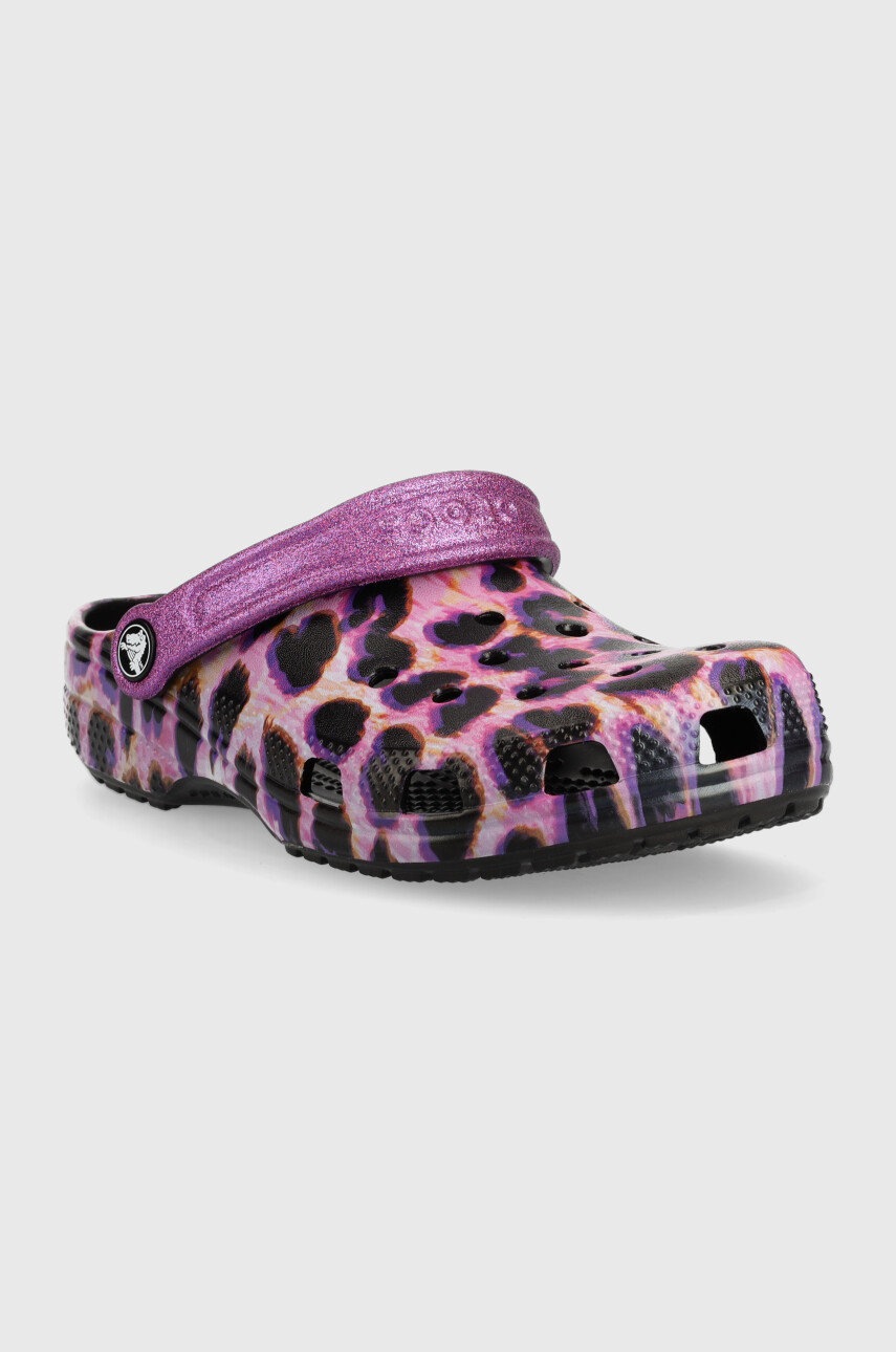 

Детские шлепанцы Crocs цвет фиолетовый