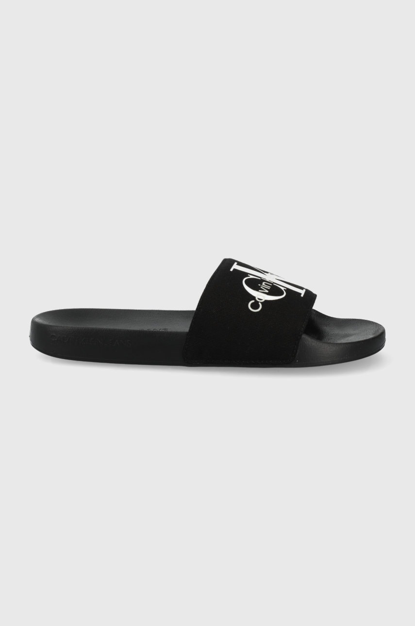 

Чехли Calvin Klein Jeans мъжко в черно, Черен