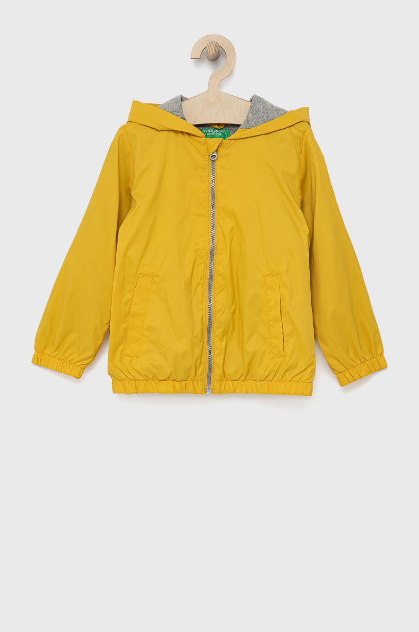

Детско яке United Colors of Benetton в жълто, Жълт