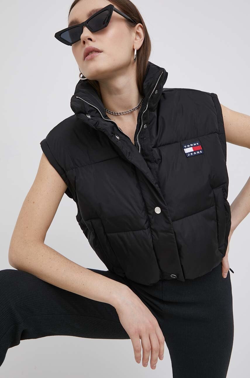 

Куртка Tommy Jeans жіноча колір чорний зимова