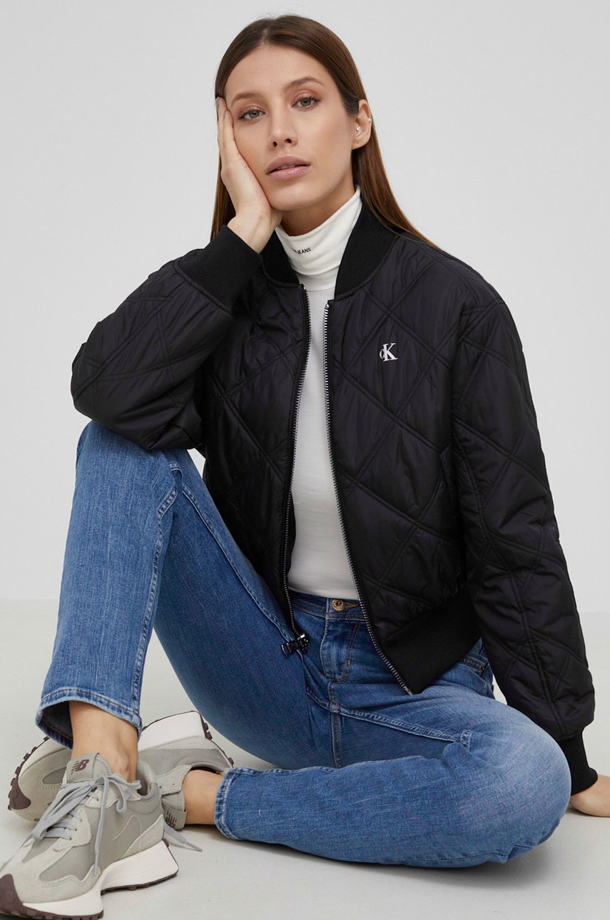 

Яке с две лица Calvin Klein Jeans дамско в черно с преходна изолация, Черен