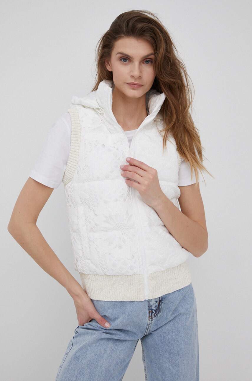 Desigual vesta femei, culoarea alb, de iarna