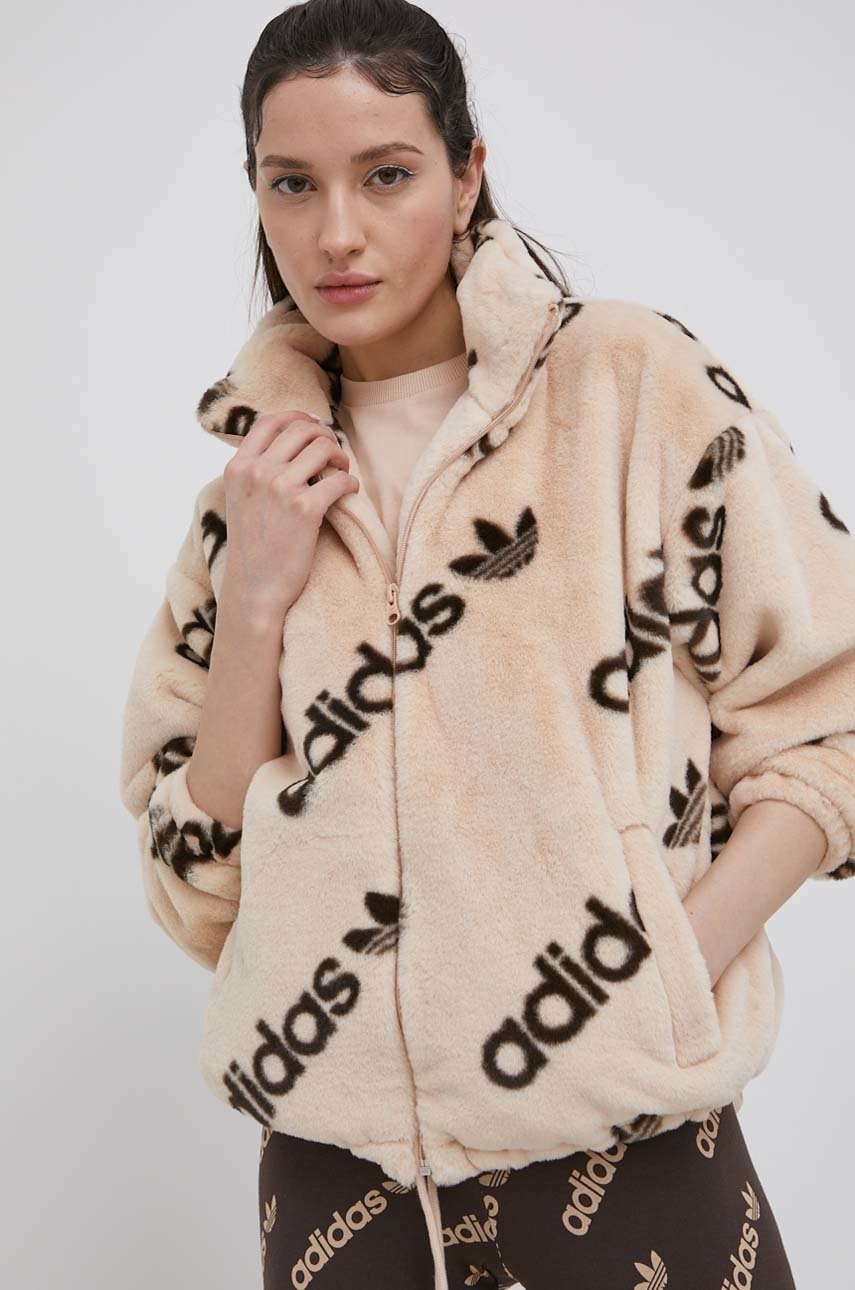

Куртка adidas Originals HM4884 жіноча колір бежевий перехідна