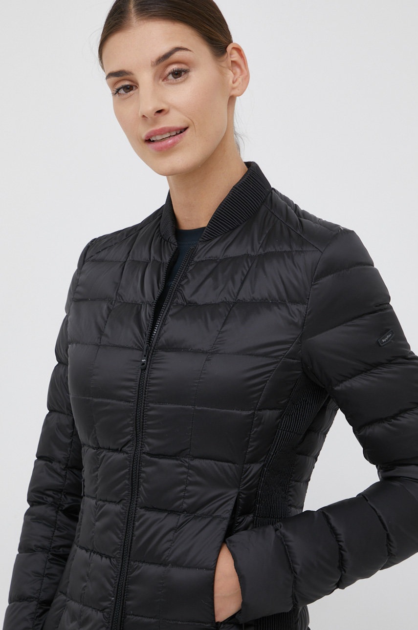 

Пуховая куртка RefrigiWear женская цвет чёрный переходная