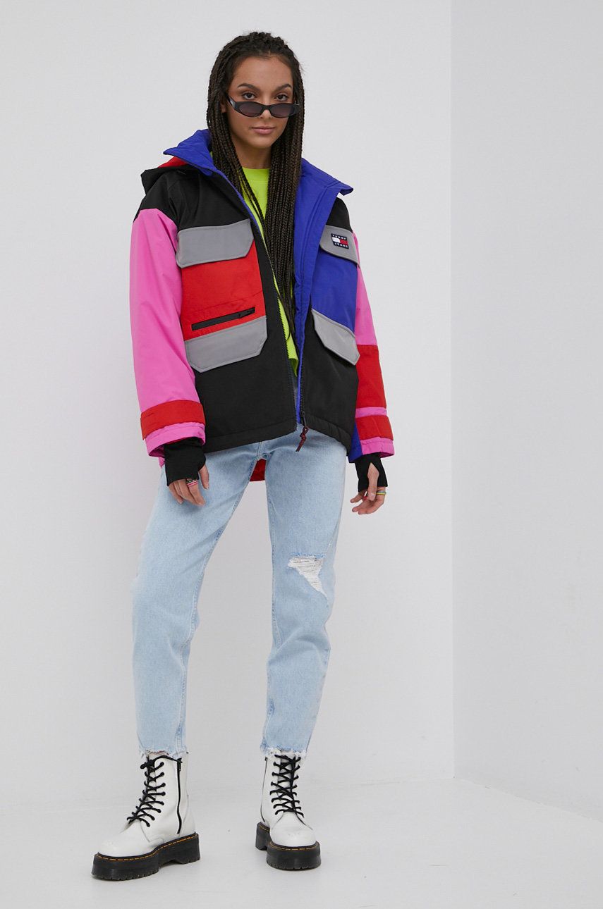 

Куртка Tommy Jeans жіноча зимова
