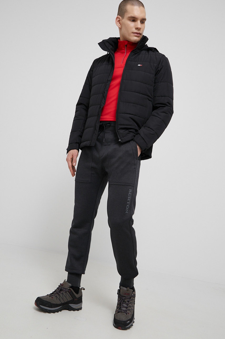 

Яке Tommy Hilfiger мъжко в черно с преходна изолация, Черен