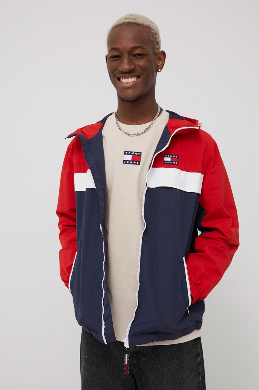 

Яке Tommy Jeans мъжка в тъмносиньо с преходна изолация, Тъмносин