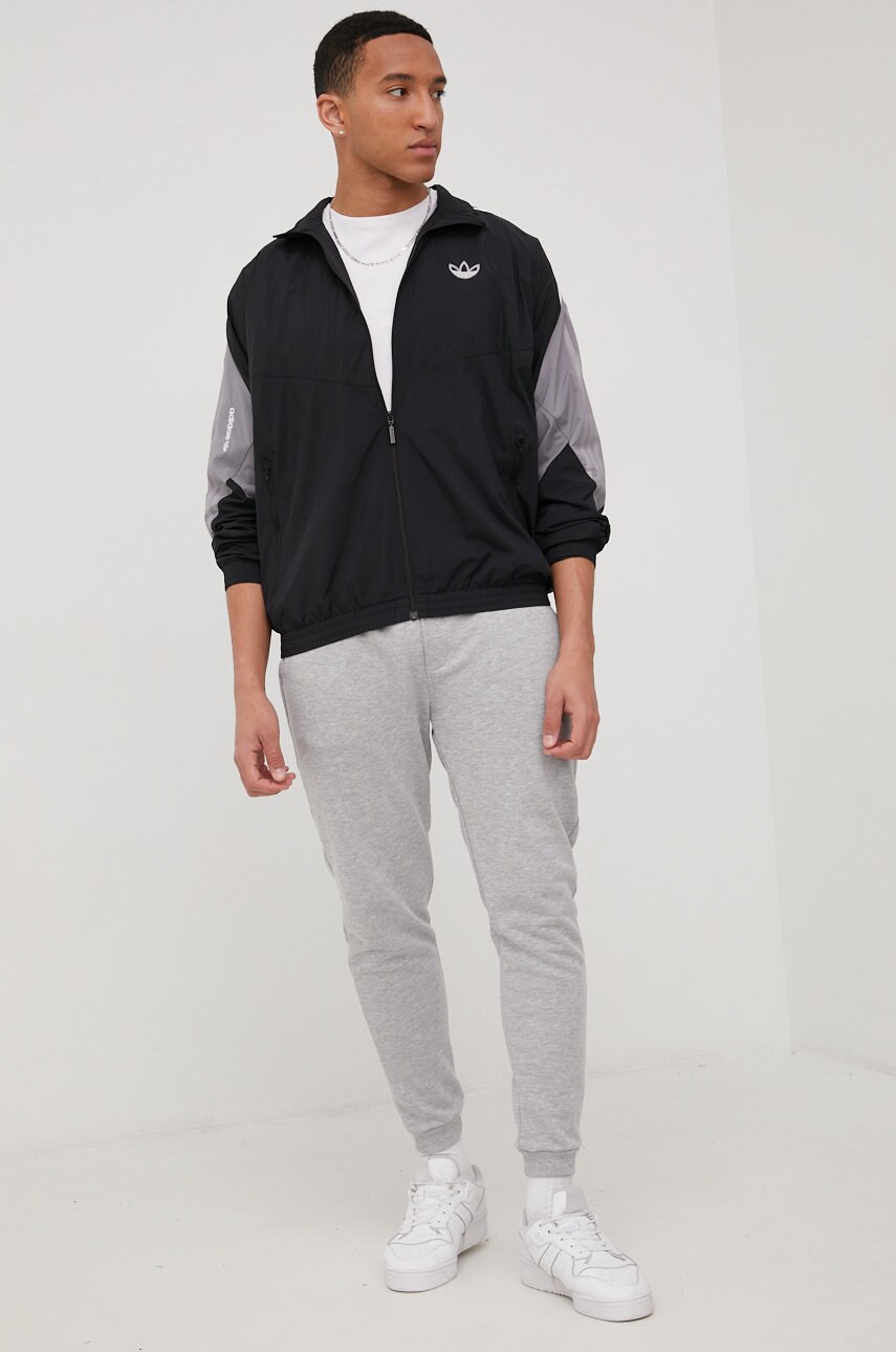 

Куртка adidas Originals мужская цвет чёрный переходная