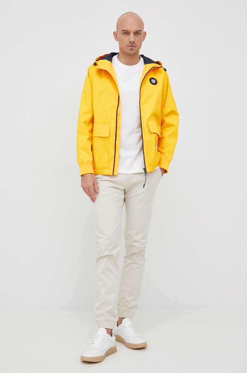 Pepe Jeans geaca Lucas barbati, culoarea galben, de tranzitie answear.ro imagine promotii 2022