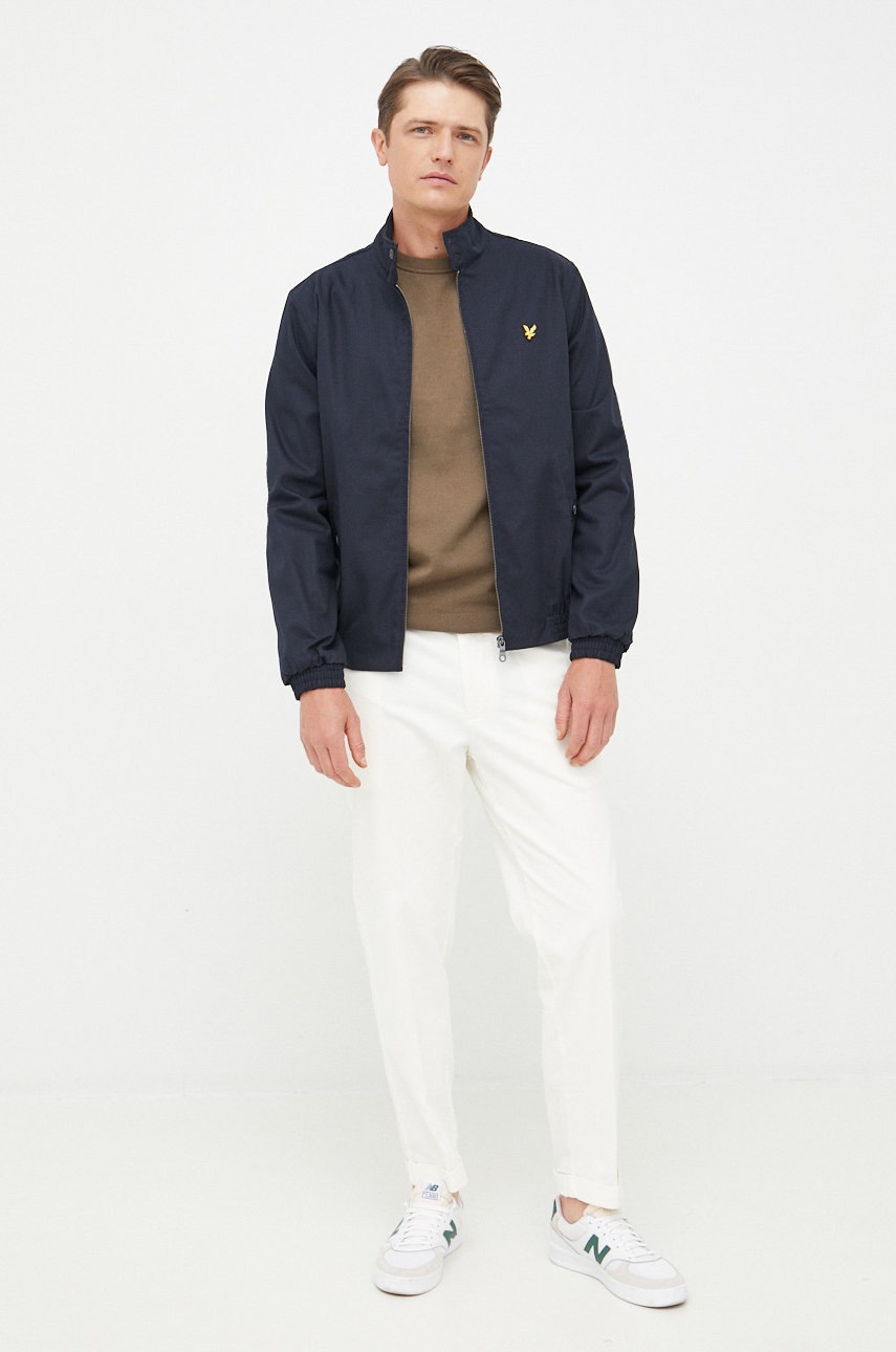 

Яке Lyle & Scott в тъмносиньо с преходна изолация, Тъмносин