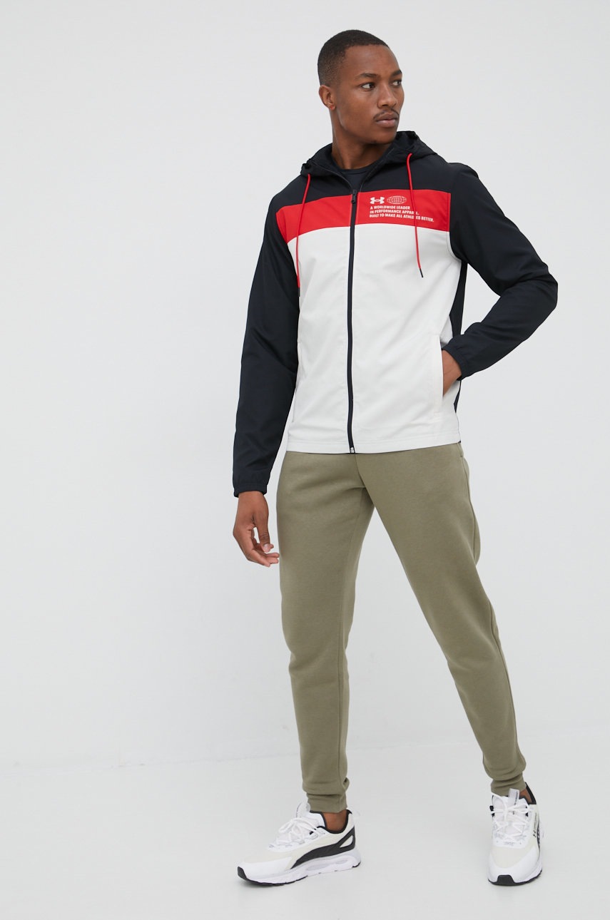 

Вітровка Under Armour Sportstyle Athletic Department 1370358 колір чорний перехідна oversize
