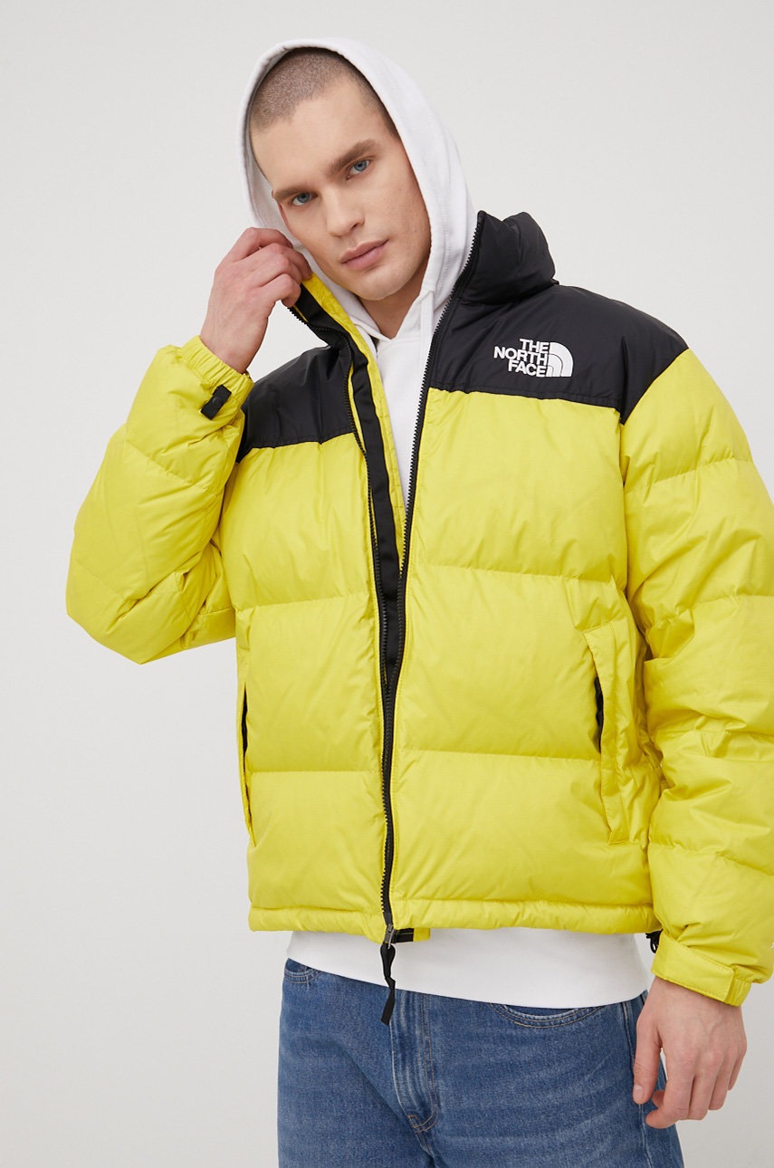 

Пухова куртка The North Face M 1996 Rtro Npse Jkt чоловіча колір жовтий зимова