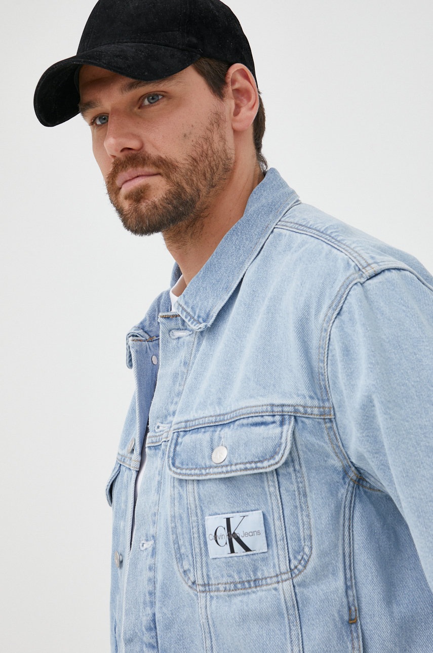 

Дънково яке Calvin Klein Jeans с преходна изолация, Син