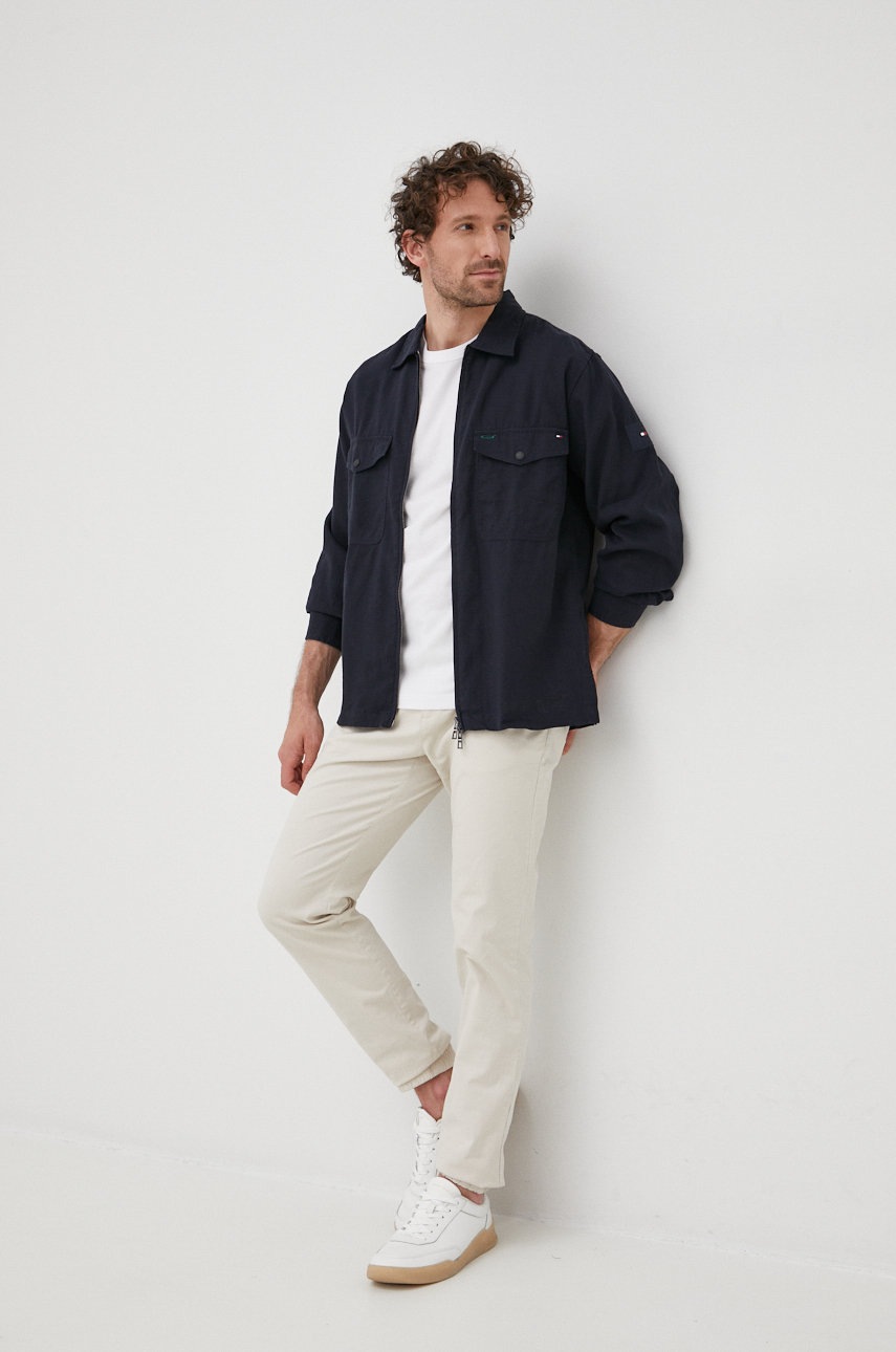 

Льняная рубашка Tommy Hilfiger мужская цвет синий regular классический воротник