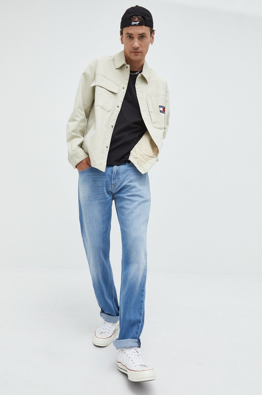 

Куртка Tommy Jeans чоловіча колір бежевий перехідна oversize
