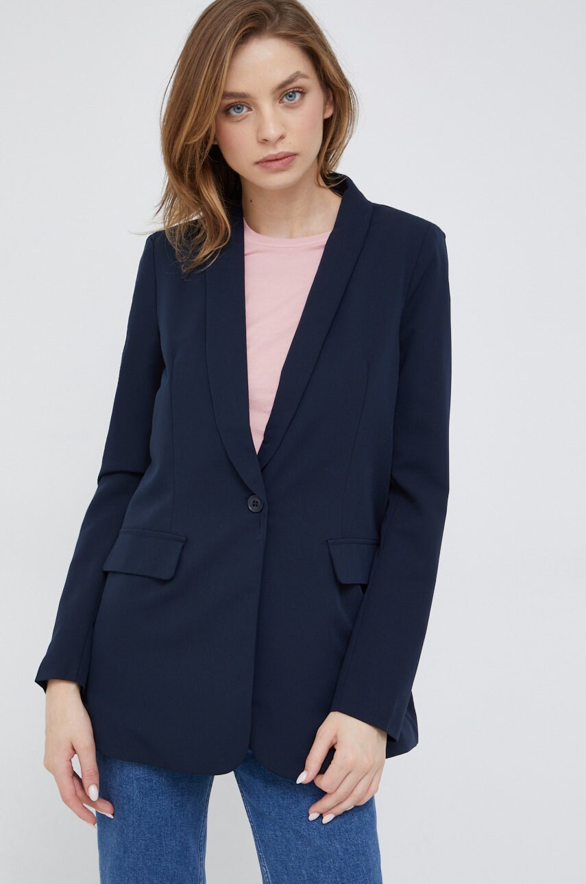 Vero moda sacou culoarea albastru marin, un singur rand de nasturi, neted