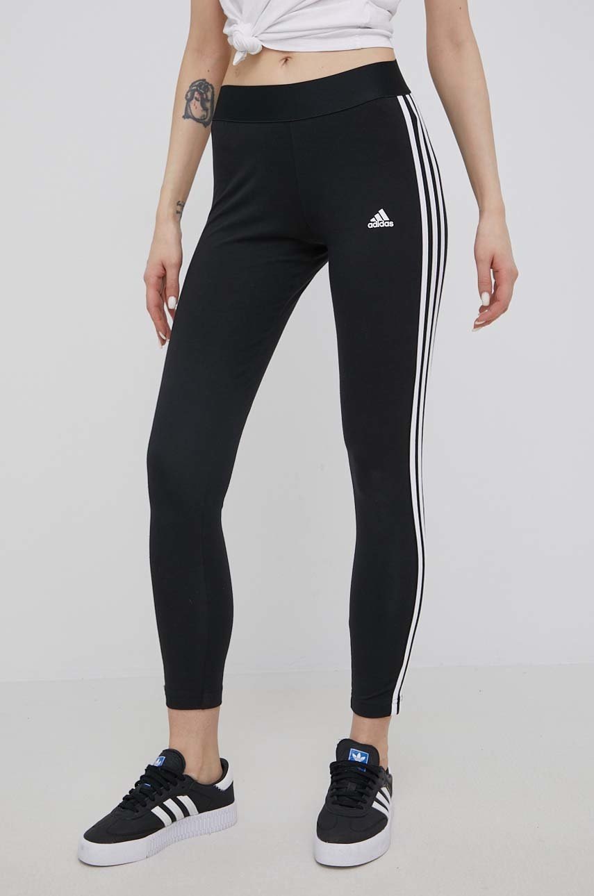 

Леггинсы adidas женские цвет чёрный с аппликацией