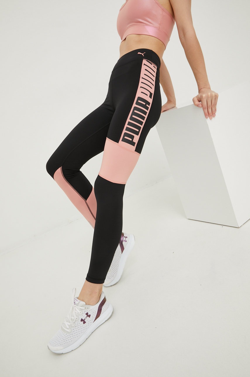 

Тренировочные леггинсы Puma Favorite женские цвет чёрный с узором