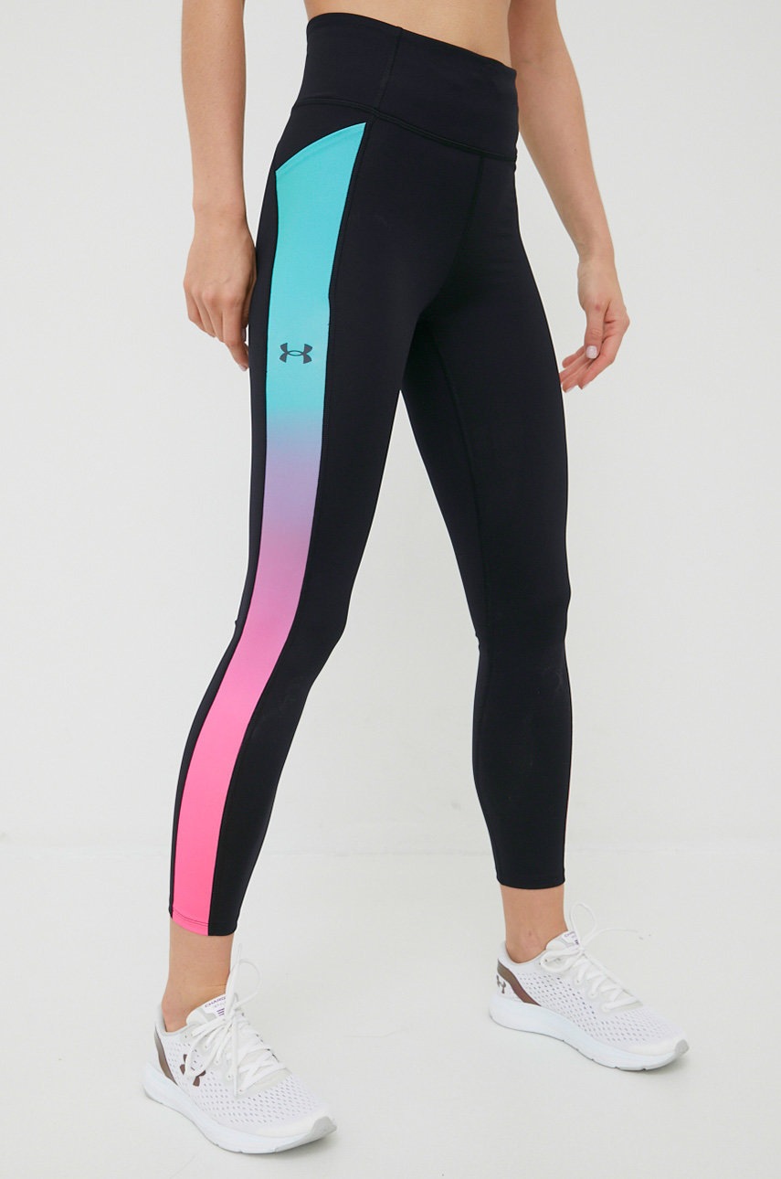 

Клин за бягане Under Armour Speedpocket 1369755 в черно с десен, Черен