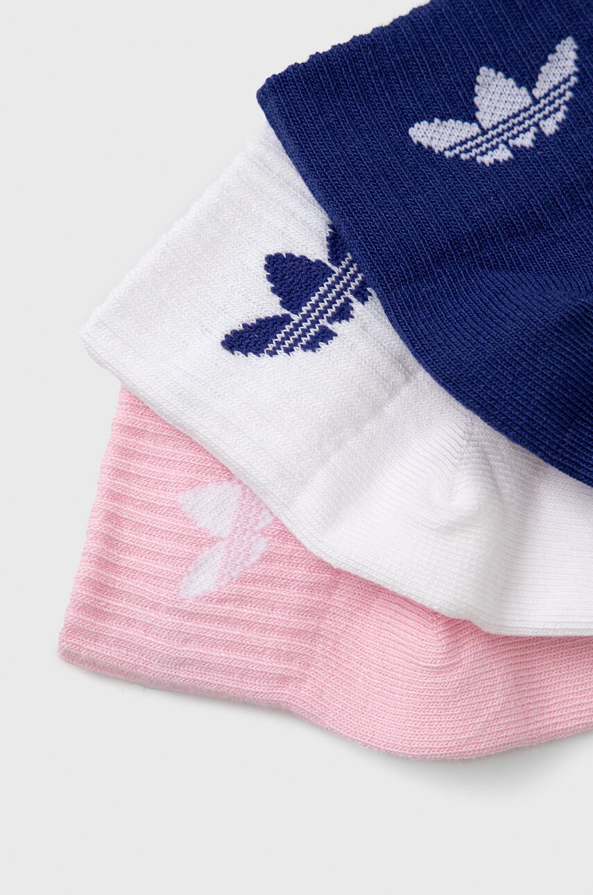 

Детские носки adidas Originals цвет розовый