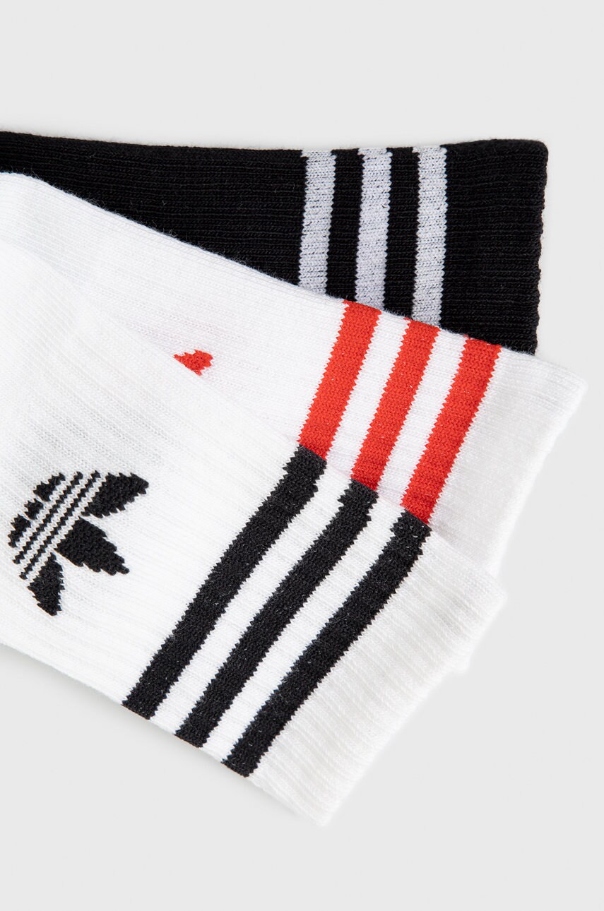 

Детские носки adidas Originals (3-pack) цвет белый