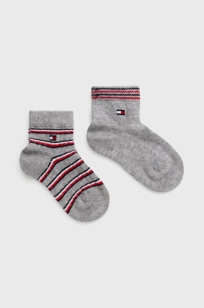 

Детски чорапи Tommy Hilfiger в сиво, Сив