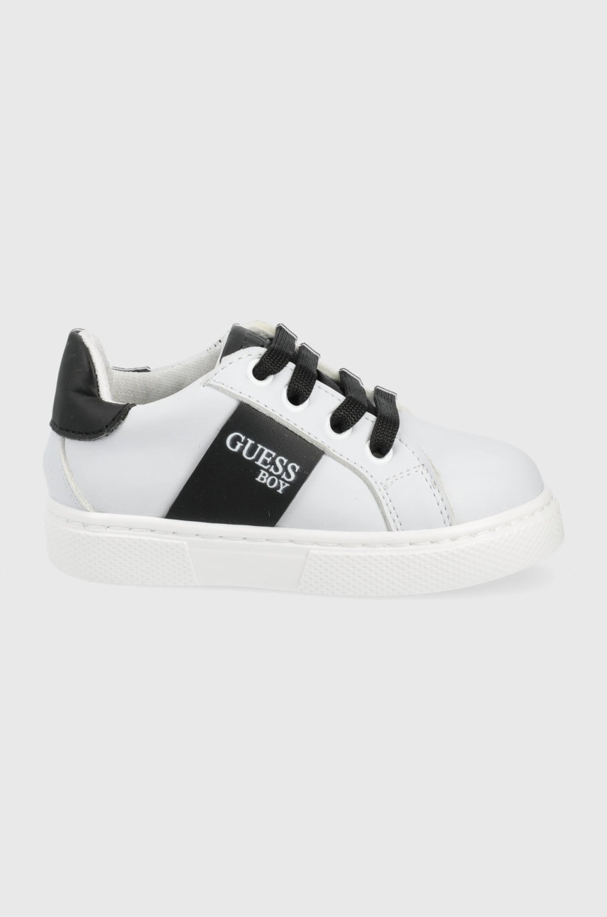 

Детски маратонки Guess в бяло, Бял