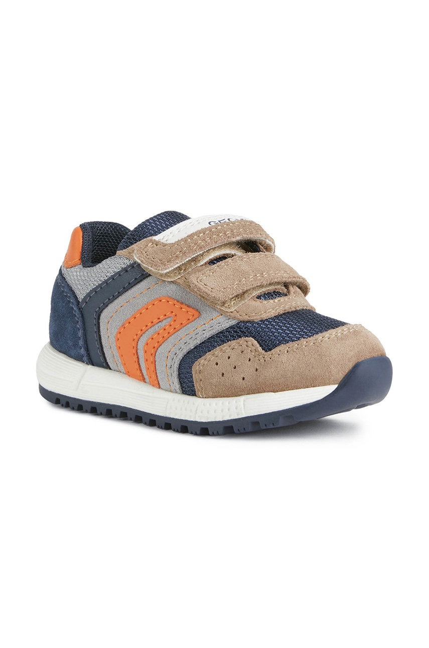 

Дитячі черевики Geox
