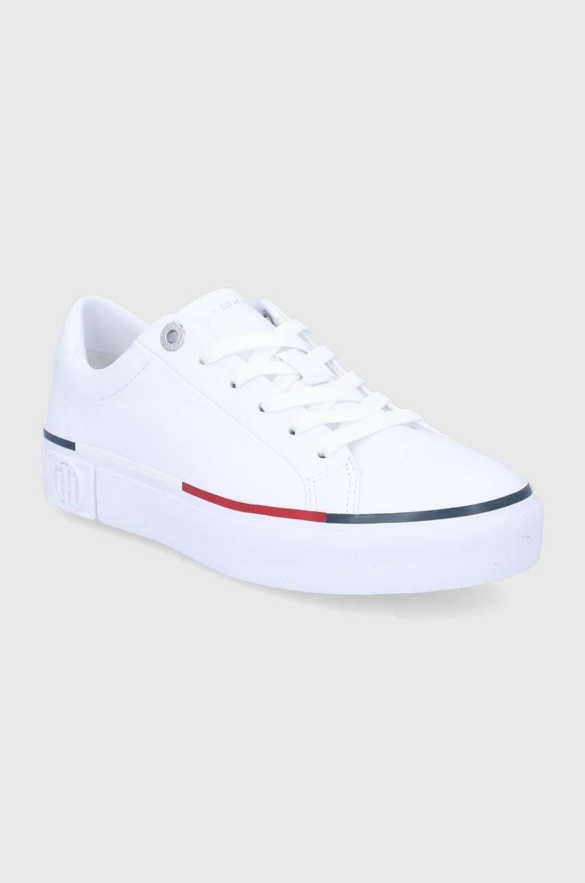

Кожаные ботинки Tommy Hilfiger цвет белый