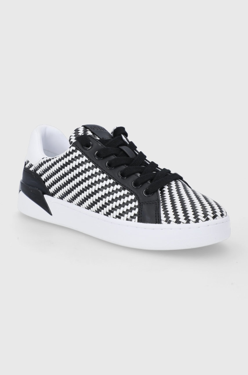 

Черевики Guess колір чорний на платформі