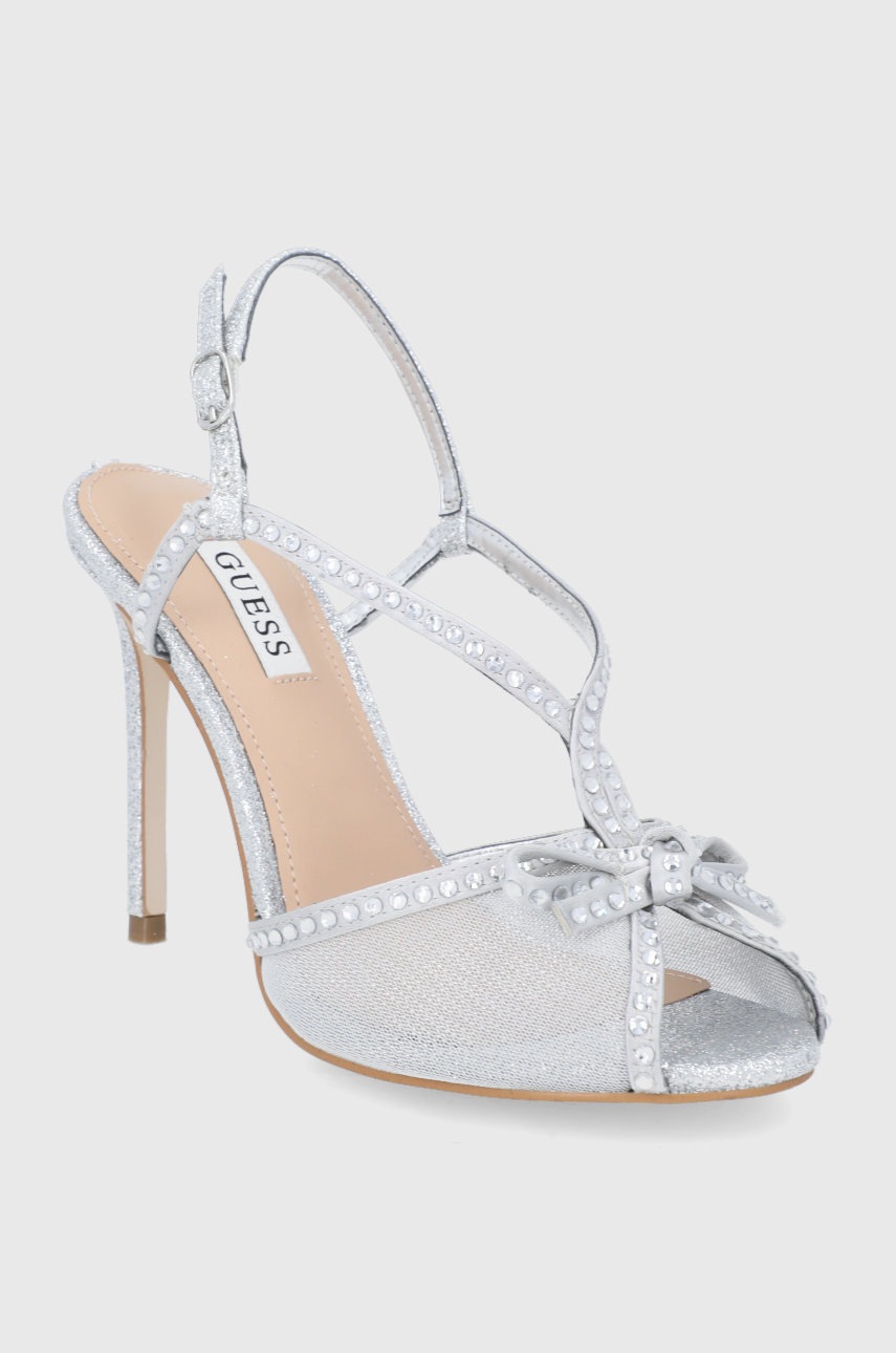 

Сандалі Guess колір срібний