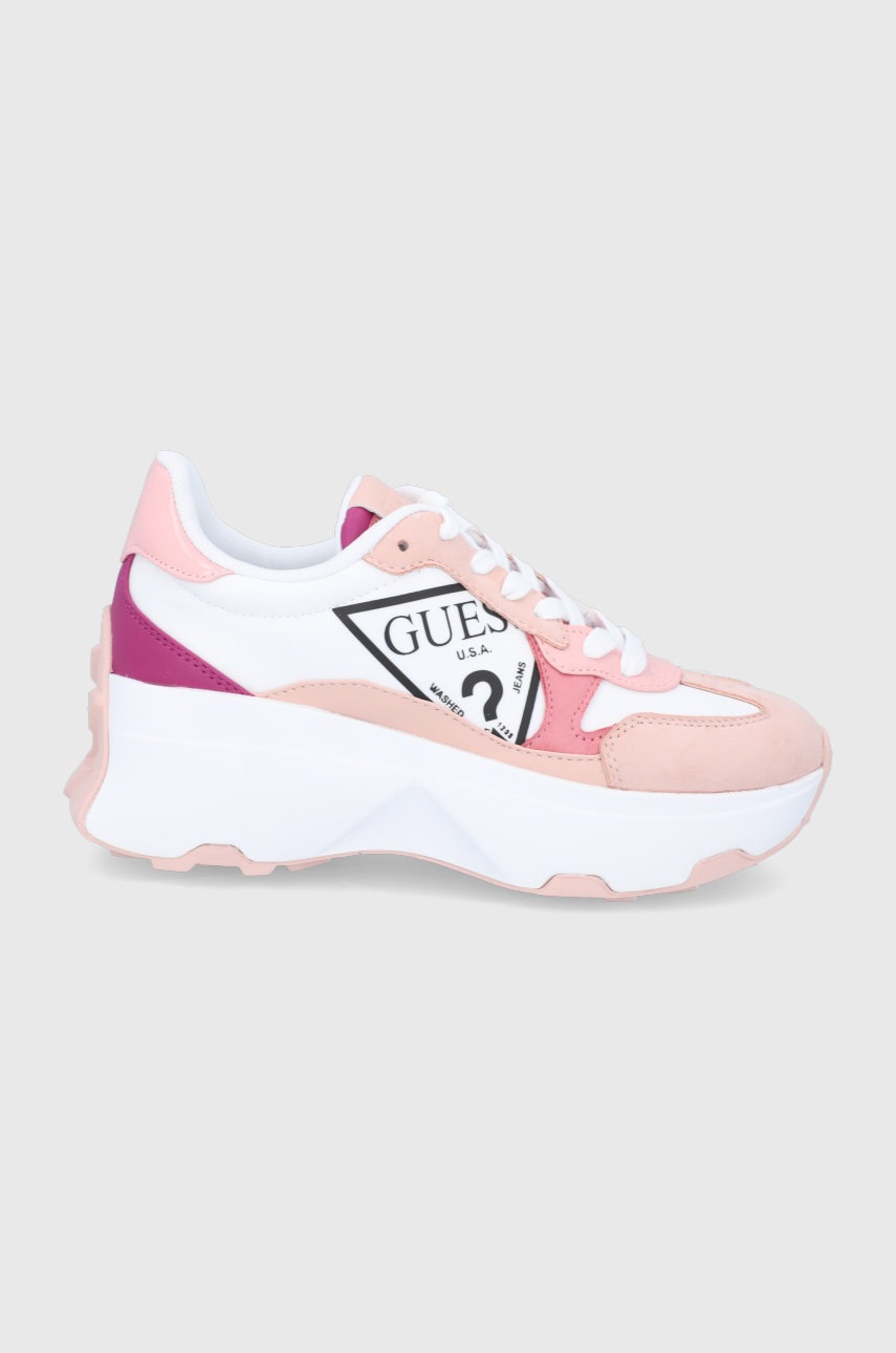 

Обувки Guess в розово с платформа, Розов
