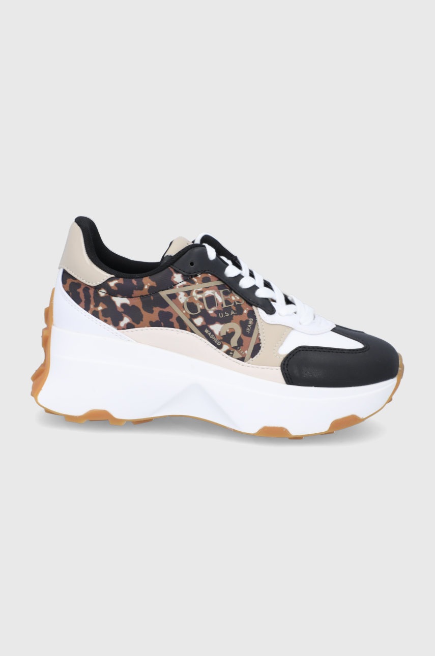 

Обувки Guess в бежово с платформа, Бежов